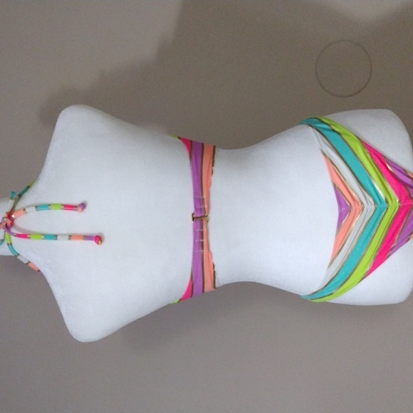 VS Bright Sexy Bikini Set - Picture 3 of 11